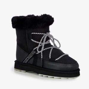 Emu Blurred Sheepskin Lined Snow Boots
